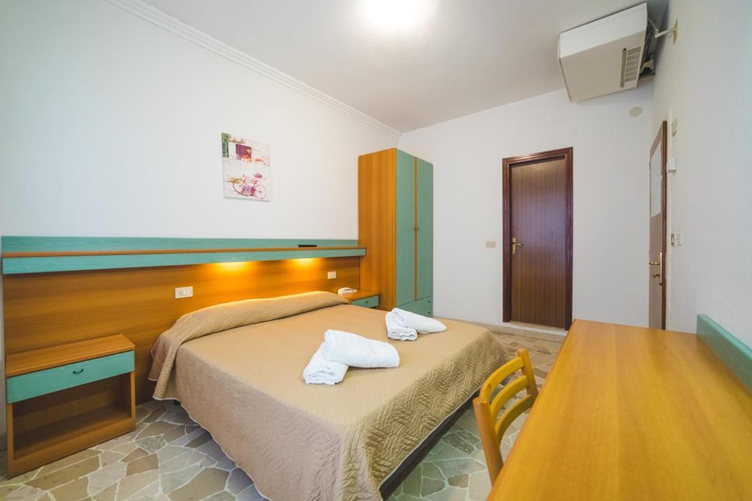 Hotel Grand Prix Соттомаріна Екстер'єр фото