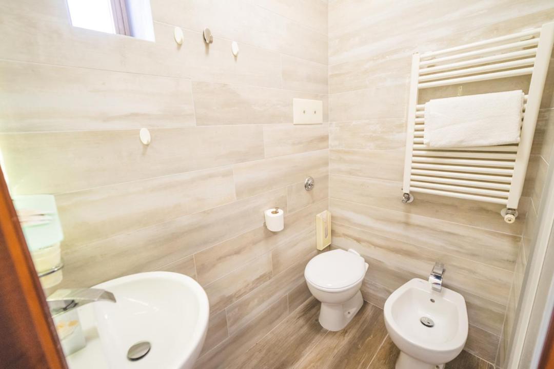 Hotel Grand Prix Соттомаріна Екстер'єр фото
