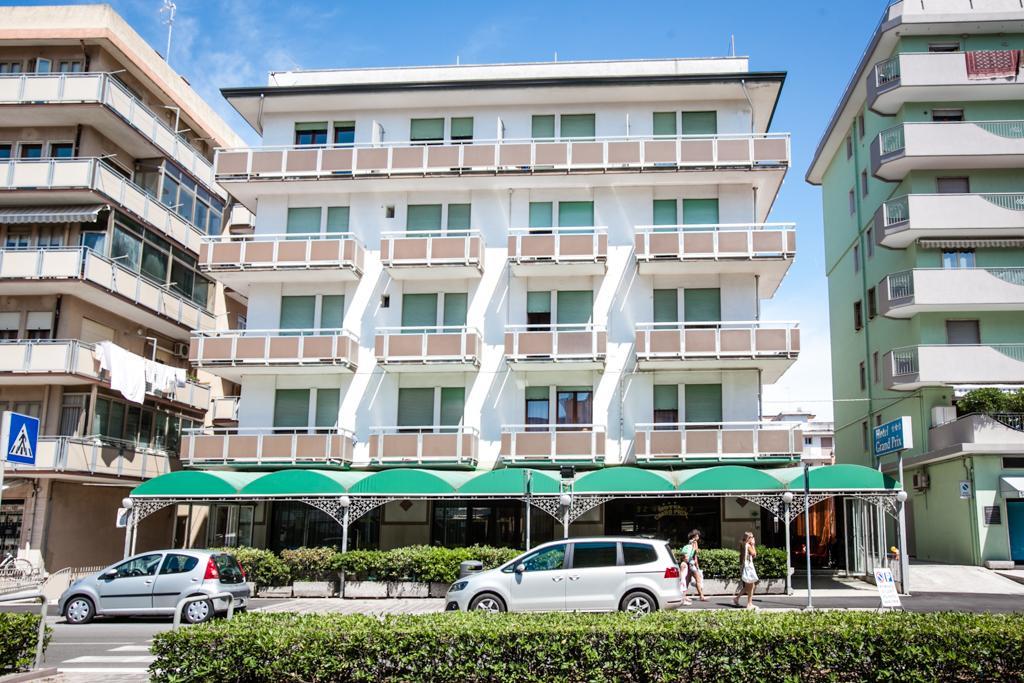 Hotel Grand Prix Соттомаріна Екстер'єр фото